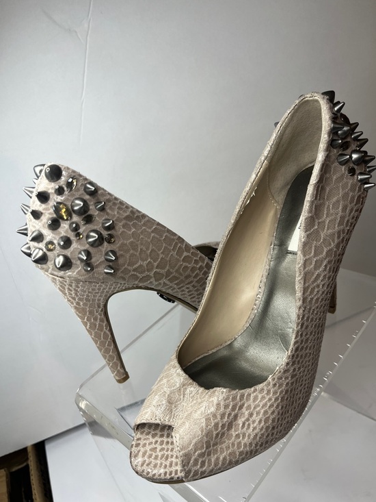 Simply Vera Vera Wang Shoes - New Vera Wang Studded Peep-Toe High Heels in Beige Snake